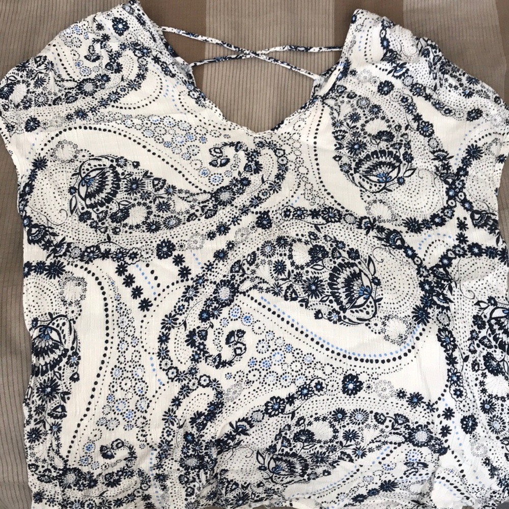 Like new - only worn a few times - blouse